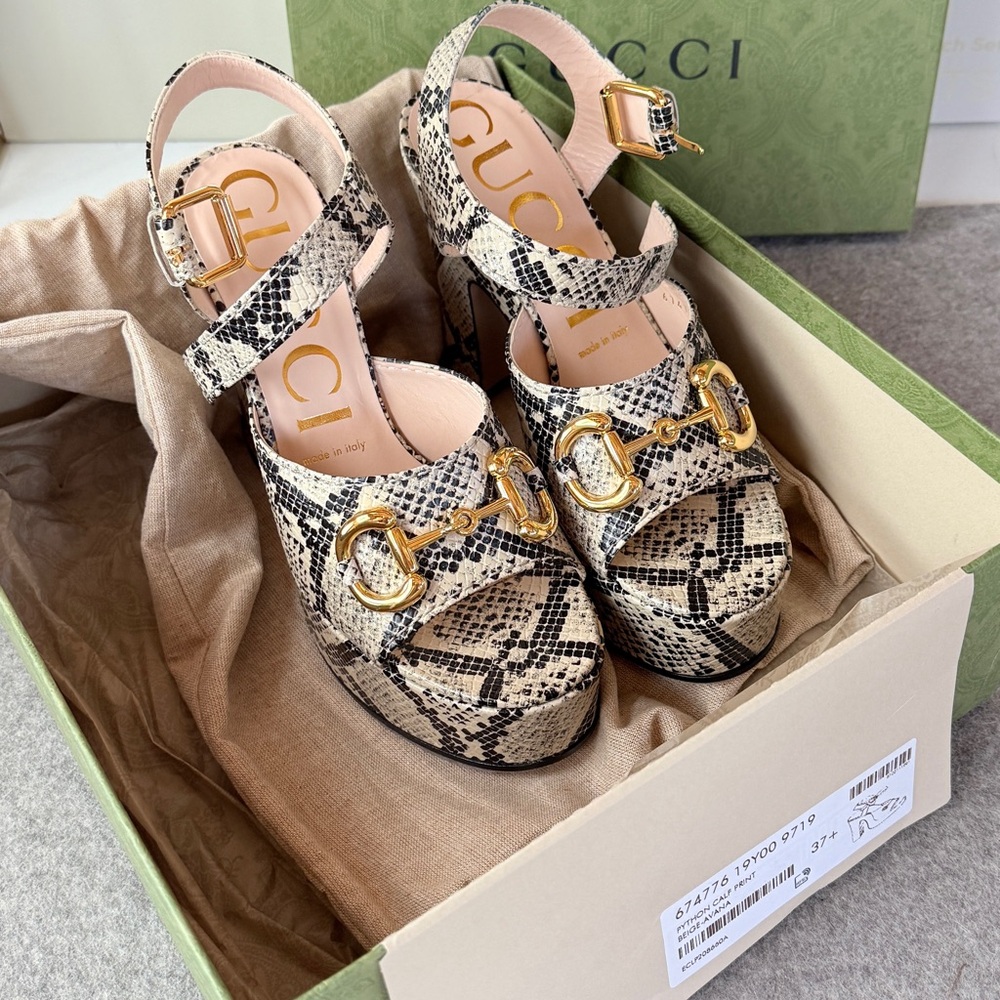 Gucci Women's Snakeskin Platform Sandals - Black and Cream - Picture 6 of 10